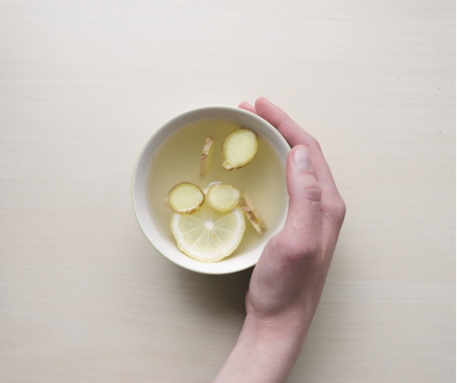 5种花茶帮你快速解决肠胃不适的问题